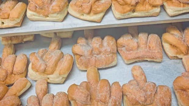 So sehen die fertigen „Frustfinger“ der Bäckerei F.X. Neumeier aus.